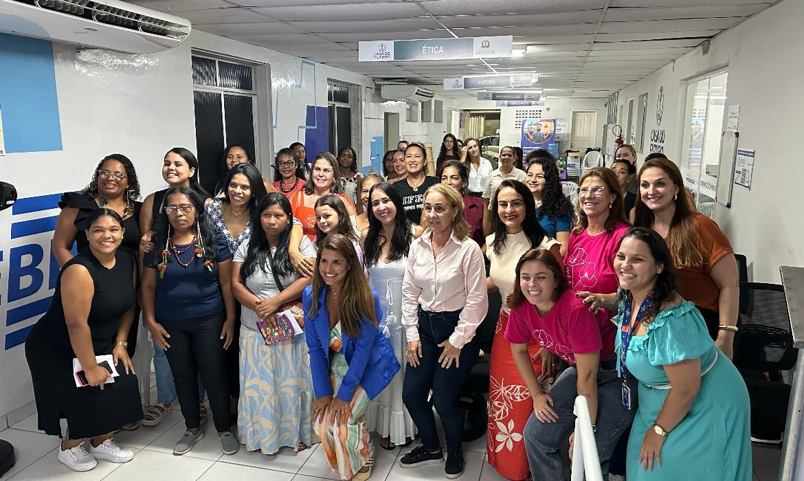Evento "Café com Lis" foi marcado por representatividade