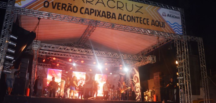 Verão 2016: Shows e atividades esportivas continuam agitando a orla de Aracruz