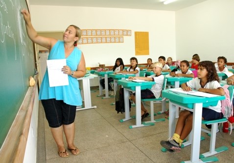 Aracruz ultrapassa meta projetada pelo Ideb e escolas municipais ficam entre as melhores do Estado