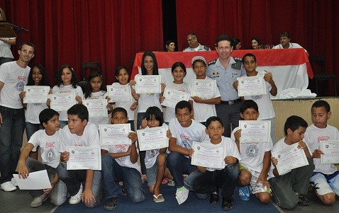 Última formatura do Proerd 2011 conta com mais de 130 alunos